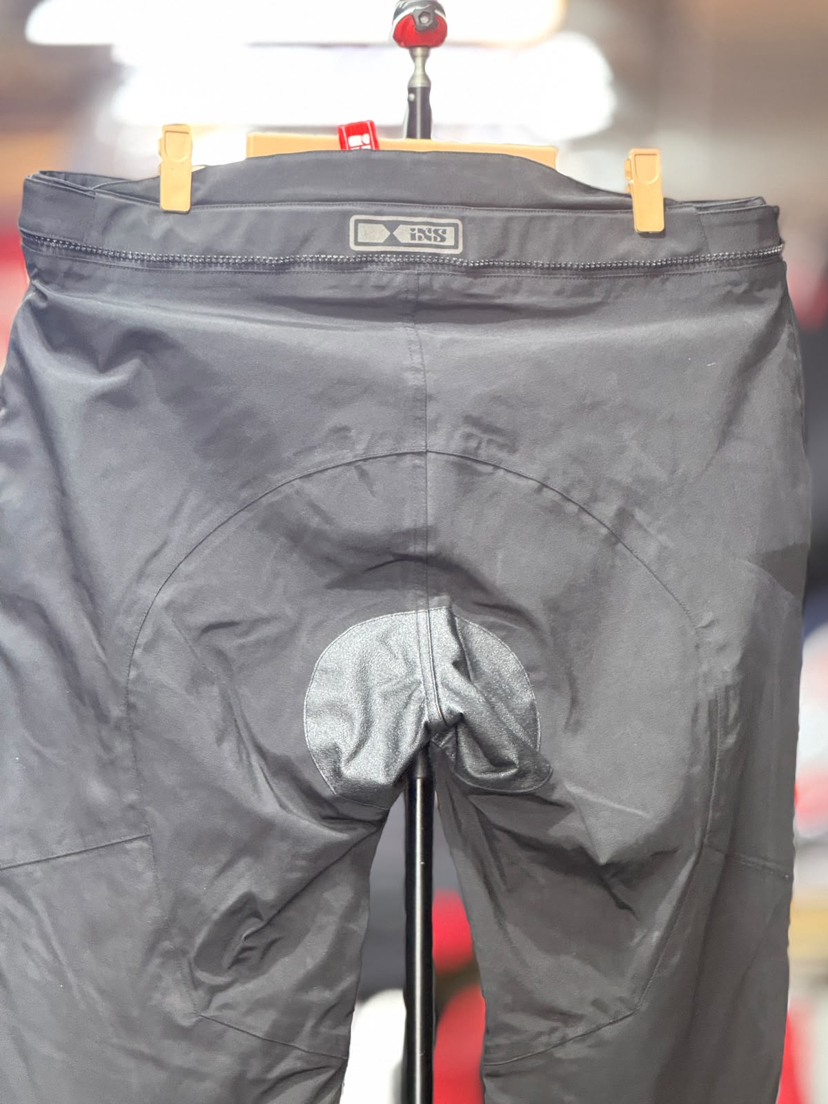 IXS TOURING RIDING PANT WITH LEVEL 2 PROTECTION SIZE 42 WAIST - Image 2