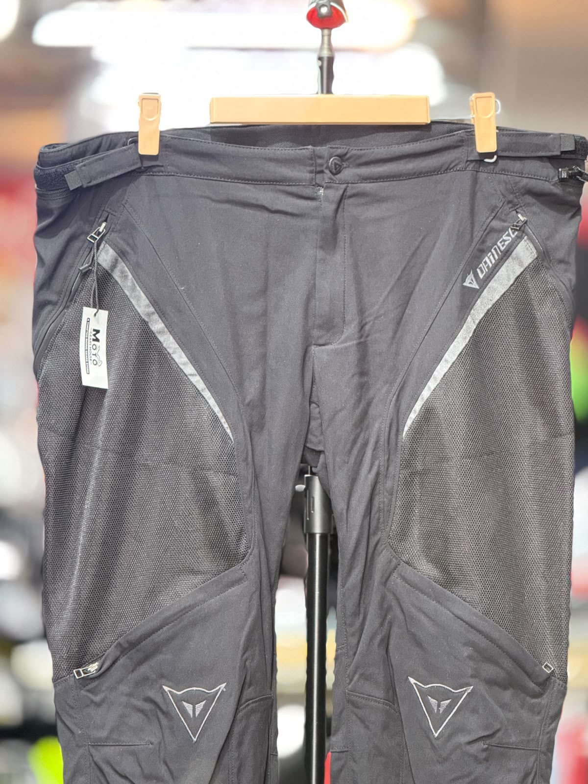 DAINESE SPR MESH RIDING PANT WITH LEVEL 2 PROTECTION SIZE 40- 42 WAIST - Image 4