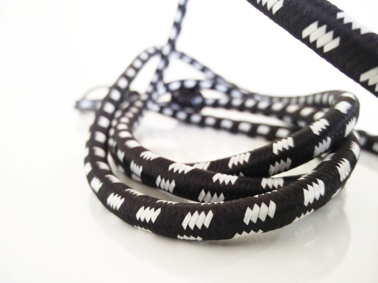 Raid Black Bungee Cord - Image 2