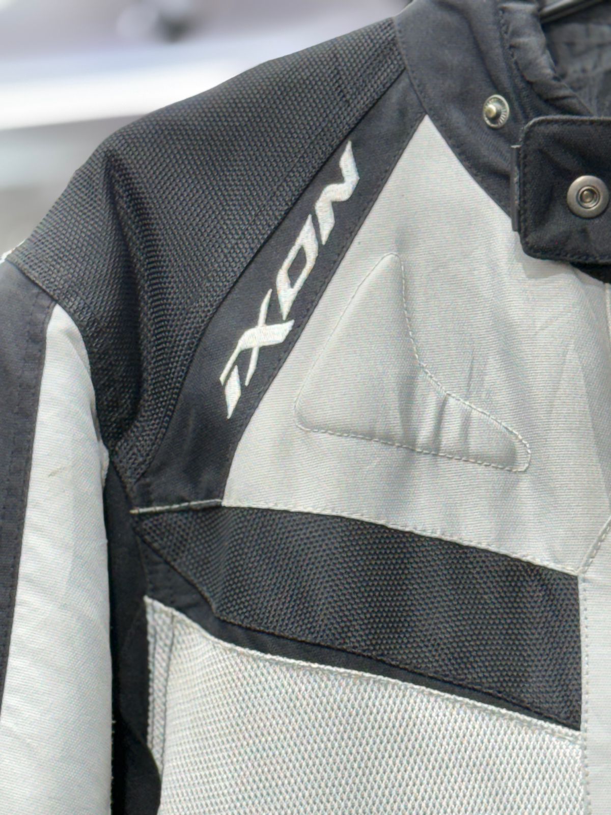 IXON TOURING RIDING JACKET WITH LEVEL 2 PROTCTION SIZE XL 44 chest - Image 5