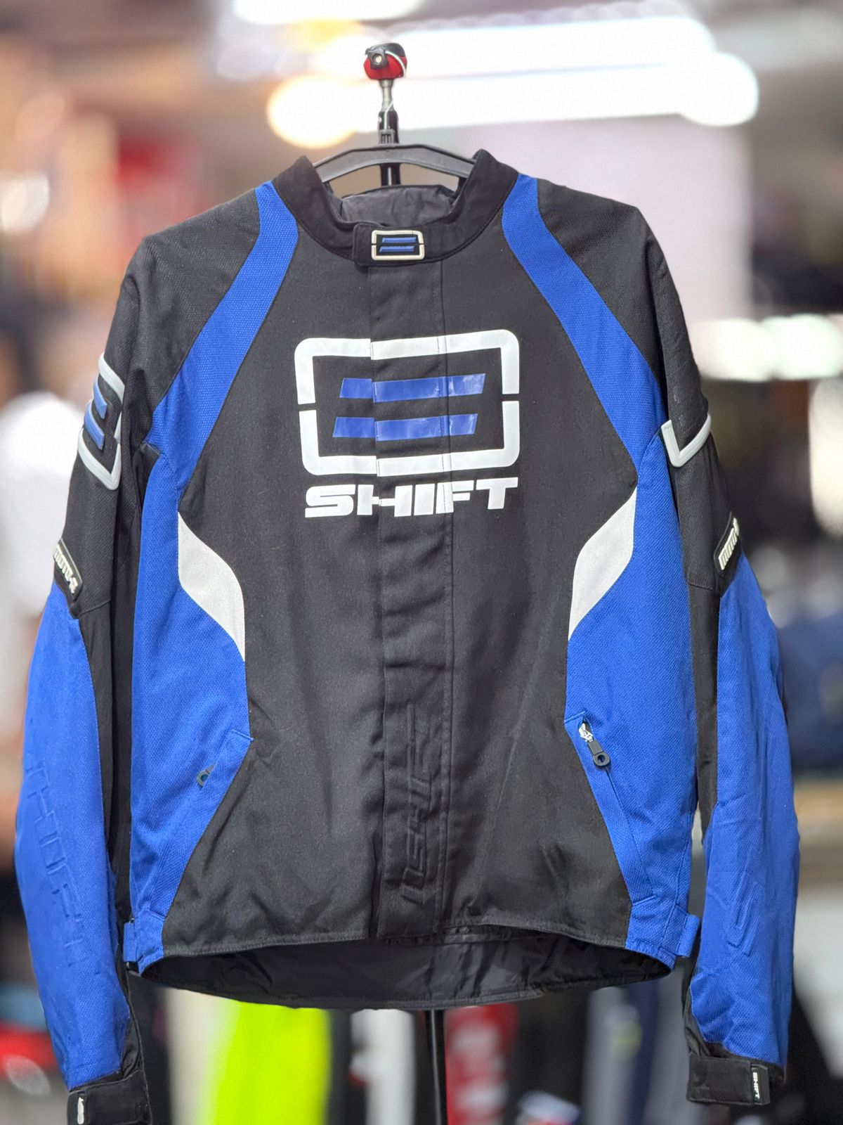 SHIFT RIDING JACKET WITH LEVEL 2 PROTCTION SIZE XL 44 chest