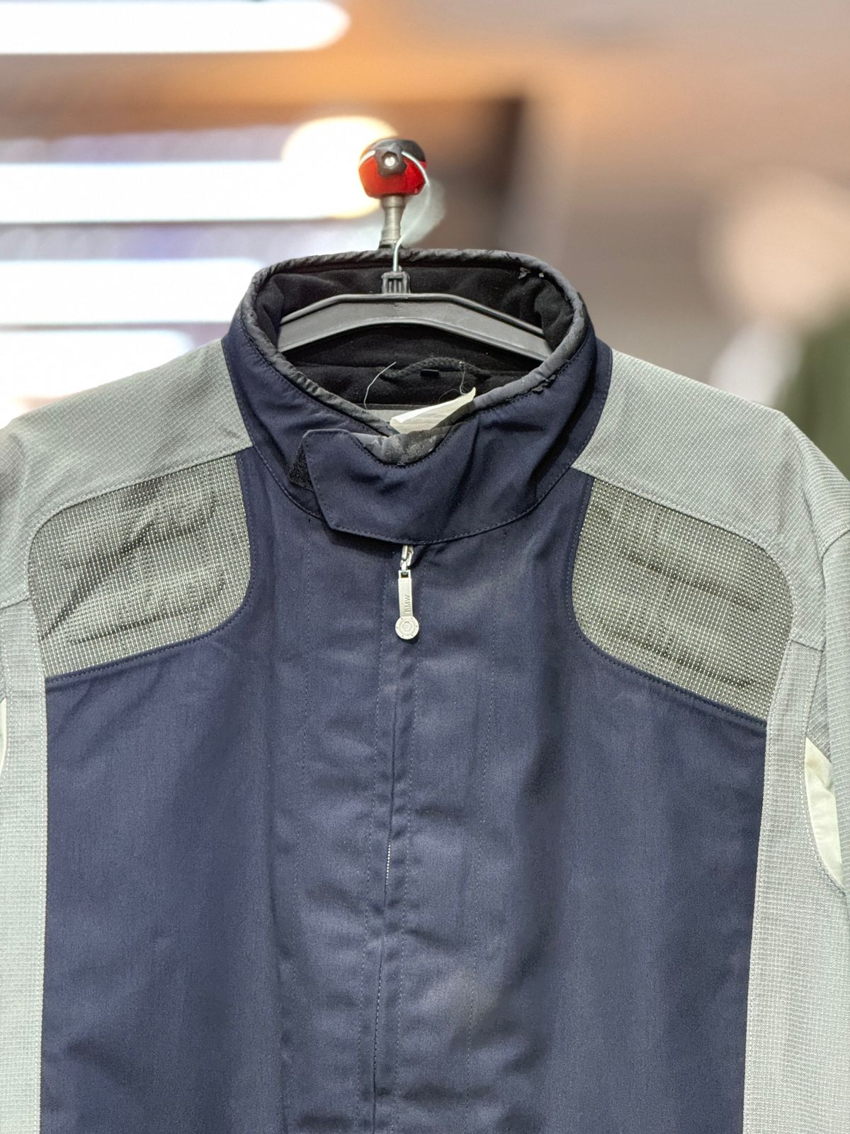 BMW MOTERRAD TOURING RIDING JACKET WITH LEVEL 2 PROTCTION SIZE XL 44 chest - Image 4