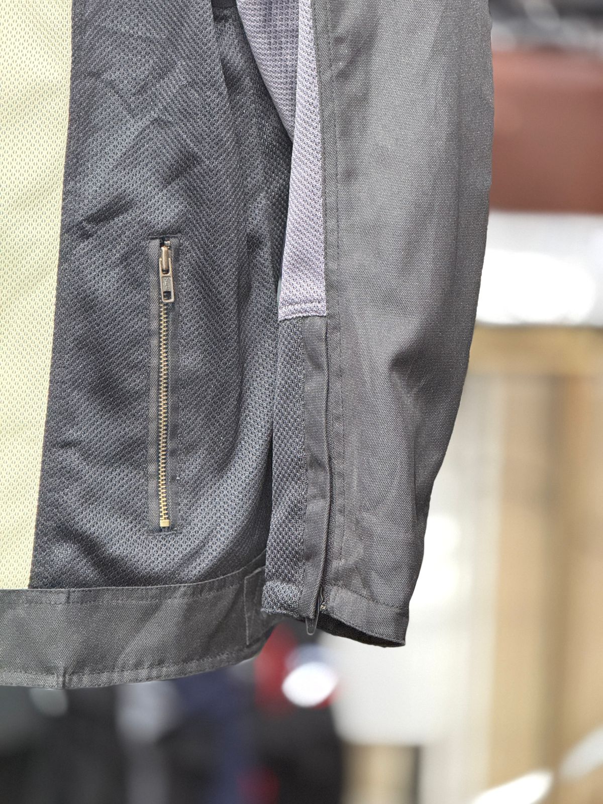 INDIAN MOTERCYCLE RIDING JACKET WITH LEVEL 2 PROTCTION SIZE XL 44 chest - Image 5