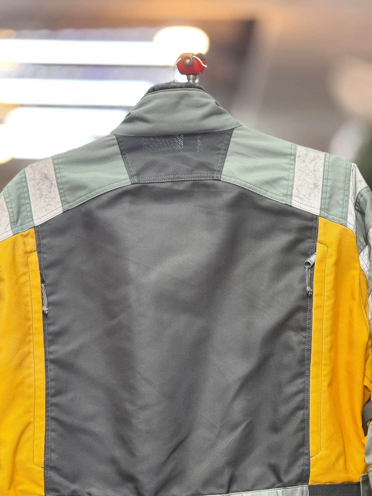 BMW MOTERRAD TOURING RIDING JACKET WITH LEVEL 2 PROTCTION SIZE XL 44 chest - Image 7