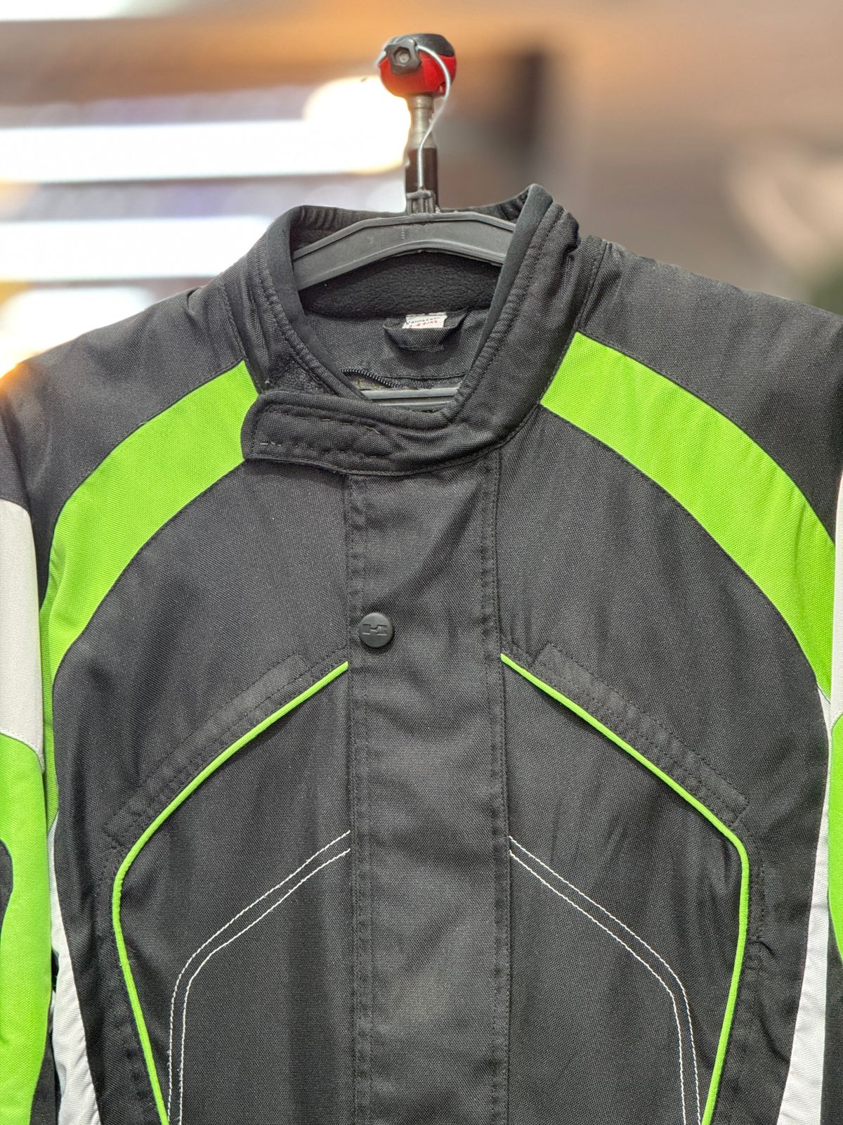KAWASAKI RIDING JACKET WITH LEVEL 2 PROTCTION SIZE XL 44 chest - Image 5