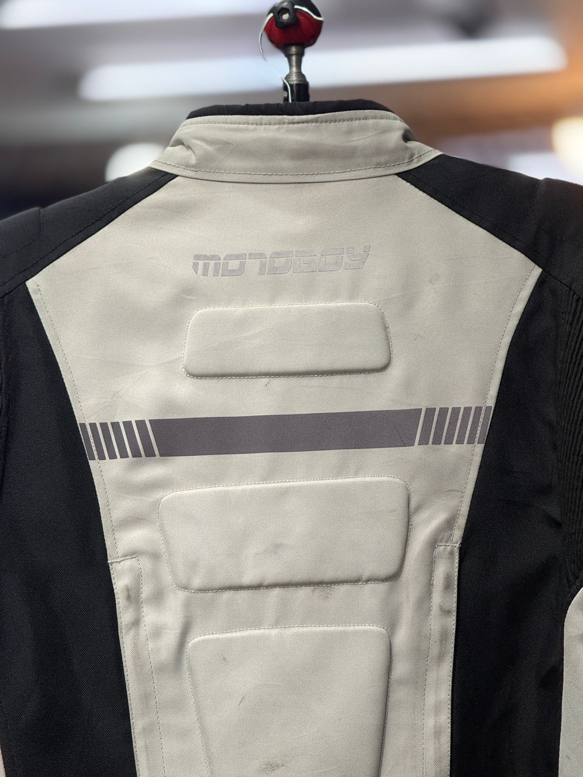 MOTODRY RIDING JACKET WITH LEVEL 2 PROTCTION SIZE XL 44 chest - Image 2