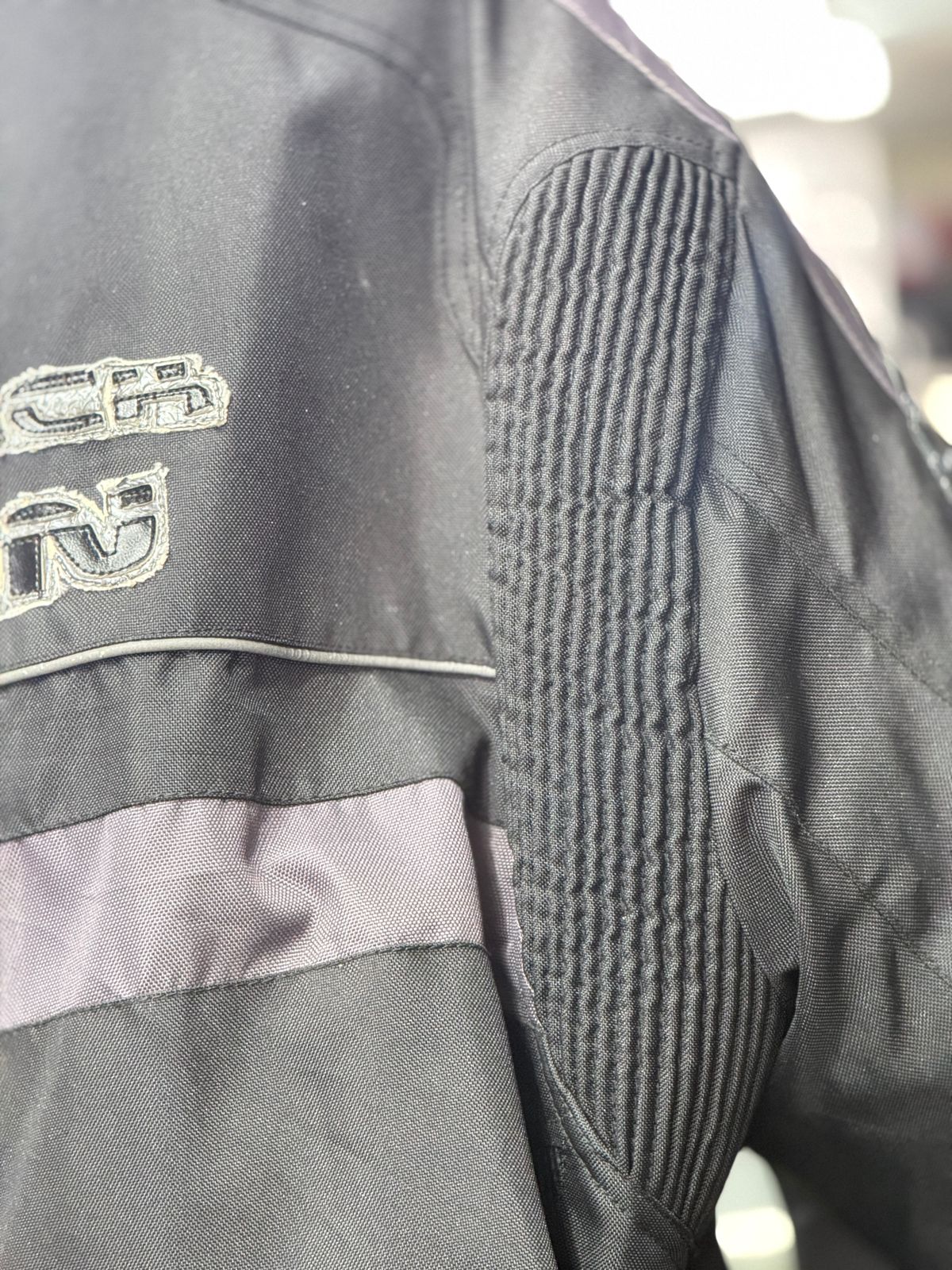 EVOLUTION RIDING JACKET WITH LEVEL 2 PROTCTION SIZE XL 44 chest - Image 9