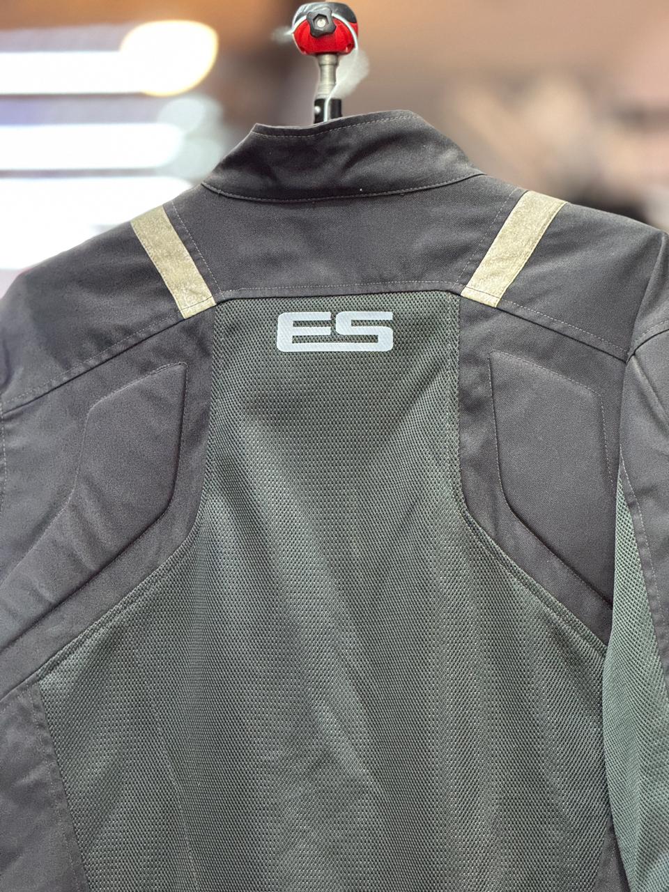 REVIT MESH RIDING JACKET WITH LEVEL 2 PROTCTION SIZE L 42 chest - Image 3
