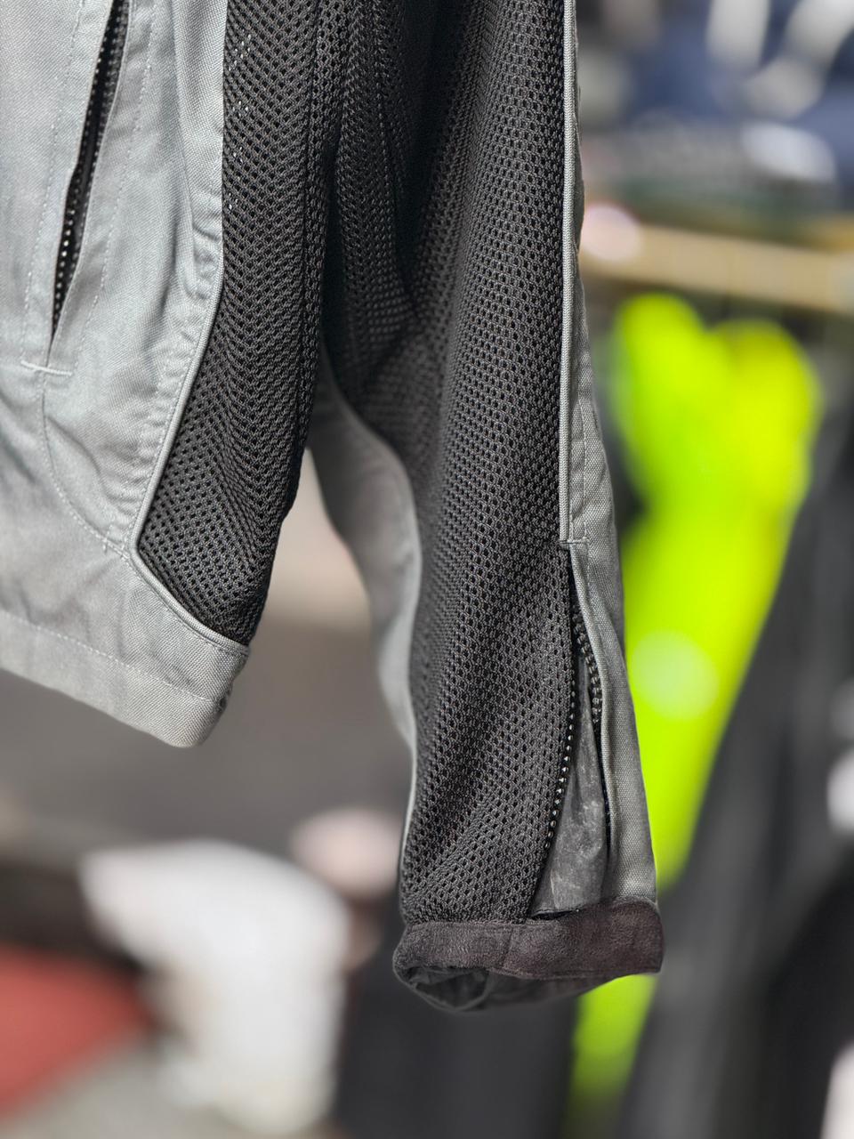 IXS MESH RIDING JACKET WITH LEVEL 2 PROTCTION SIZE L 42 chest - Image 4