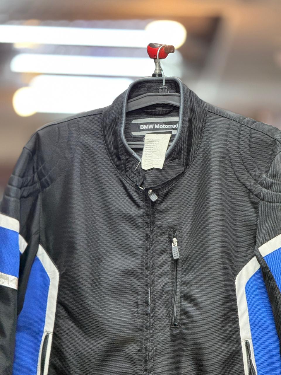 BMW MOTERRAD RIDING JACKET WITH LEVEL 2 PROTCTION SIZE L 42 - Image 4