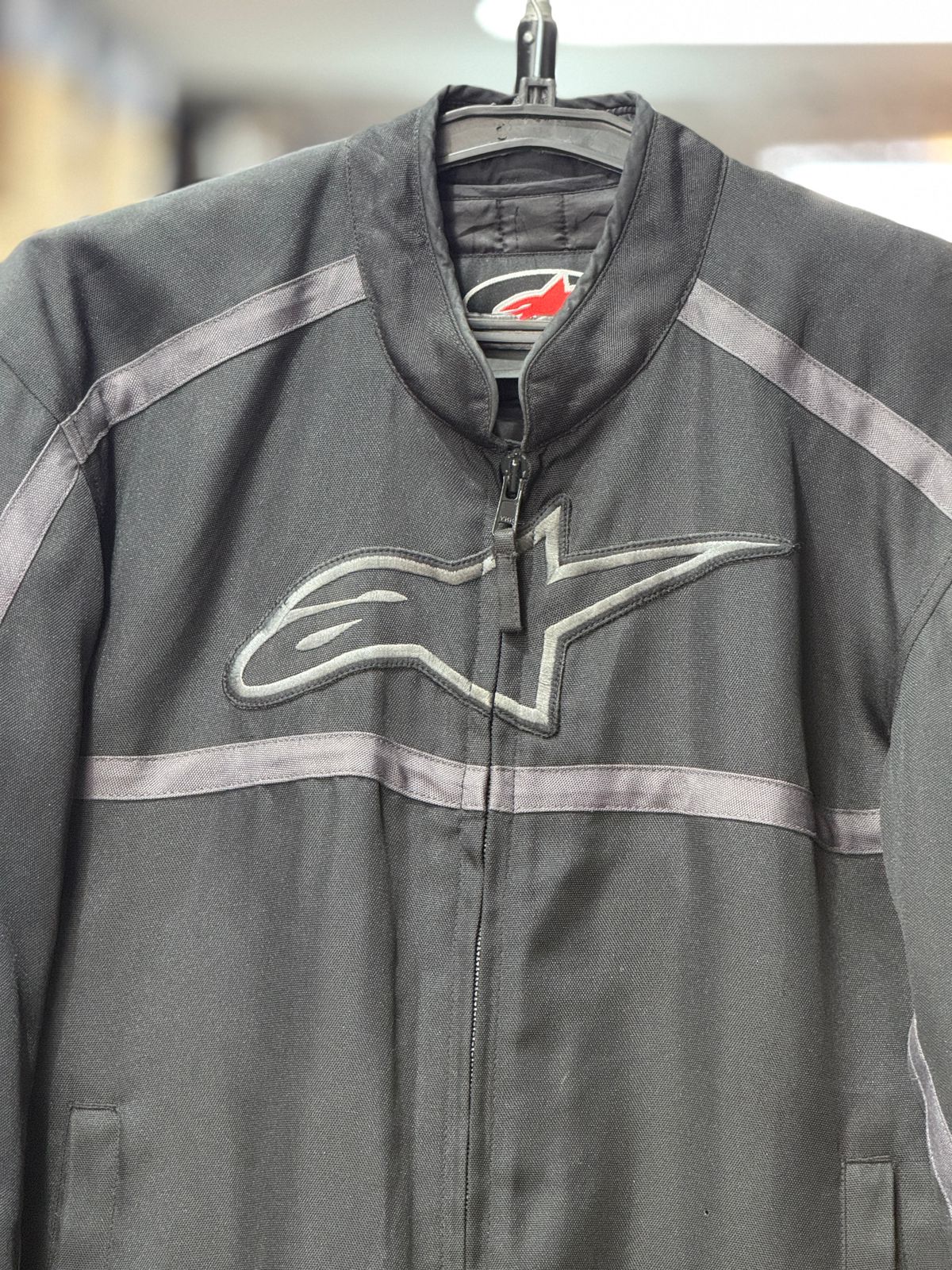 ALPINESTAR RIDING JACKET WITH LEVEL 2 PROTCTION SIZE L 42 chest - Image 5