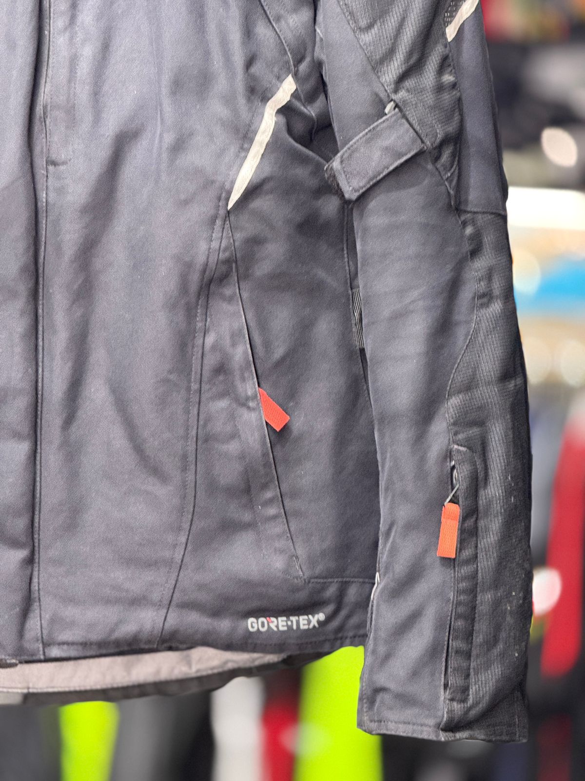 ALPINESTAR RIDING JACKET WITH LEVEL 2 PROTCTION SIZE L 42 chest - Image 5