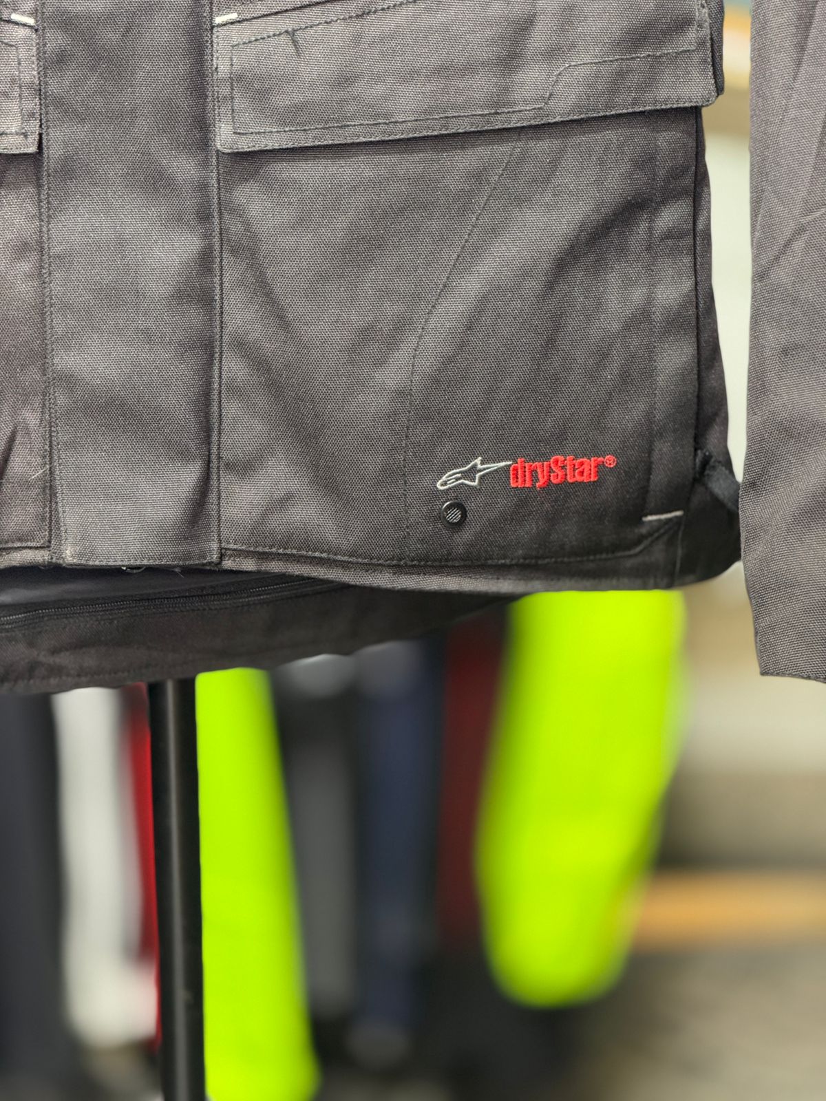 ALPINESTAR TOURING RIDING JACKET WITH LEVEL 2 PROTECTION SIZE M 40 CHEST - Image 6