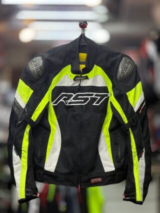 RST RIDING JACKET WITH LEVEL 2 PROTECTION SIZE M 40 CHEST