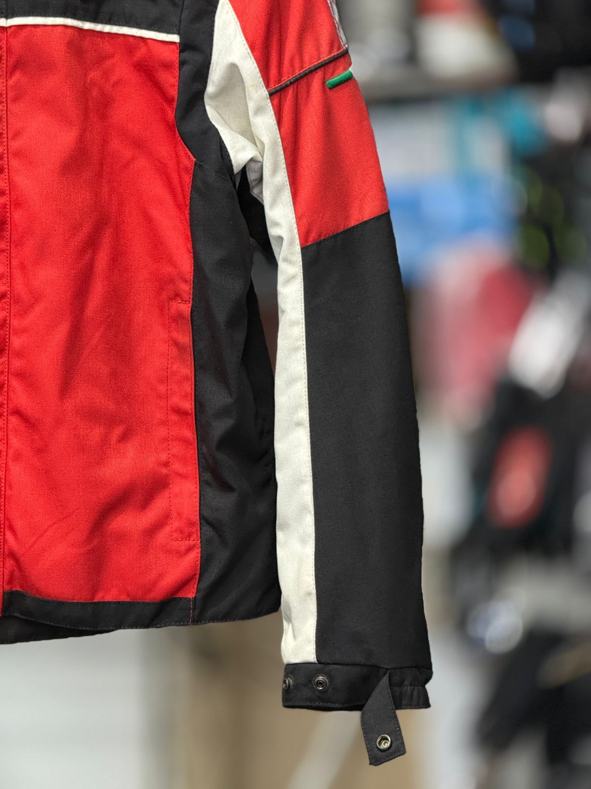 DUCATI CORSE RIDING JACKET WITH LEVEL 2 PROTECTION LEVEL 2 SIZE M CHEST 40 - Image 3