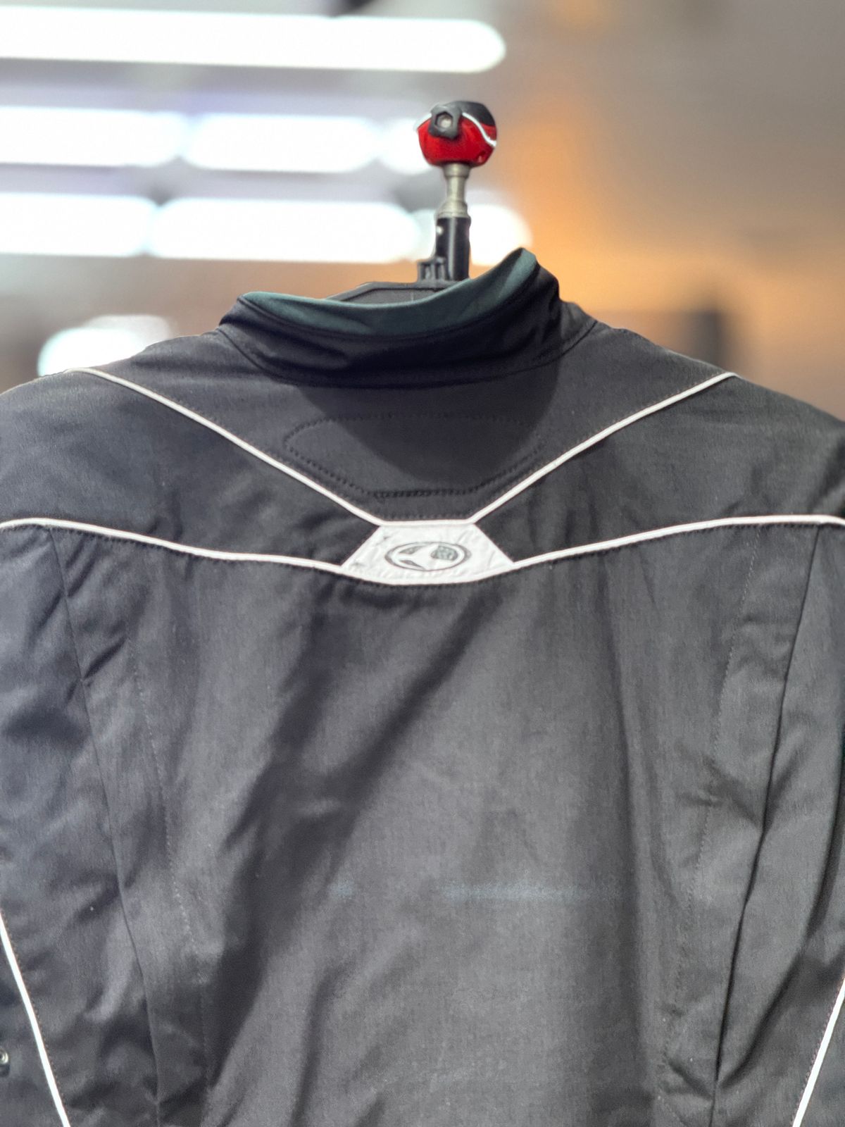 CLOVER RIDING JACKET WITH LEVEL 2 PROTECTION LEVEL 2 SIZE M CHEST 40 - Image 2