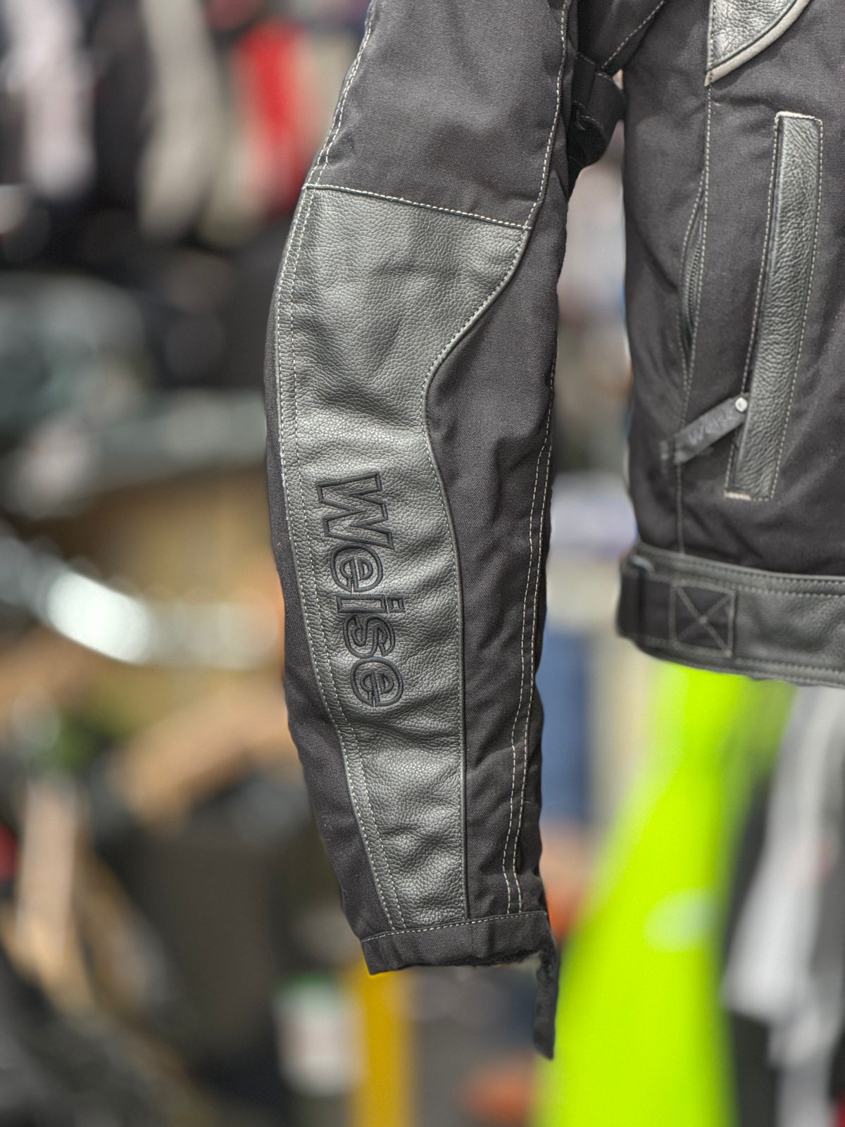 WEISE RIDING JACKET WITH LEVEL 2 PROTECTION LEVEL 2 SIZE M CHEST 40 - Image 3