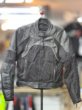 WEISE RIDING JACKET WITH LEVEL 2 PROTECTION LEVEL 2 SIZE M CHEST 40
