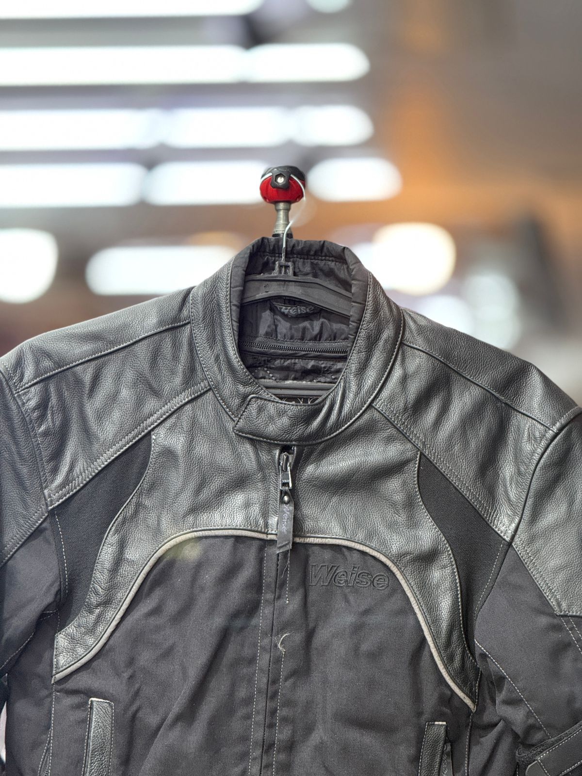 WEISE RIDING JACKET WITH LEVEL 2 PROTECTION LEVEL 2 SIZE M CHEST 40 - Image 4