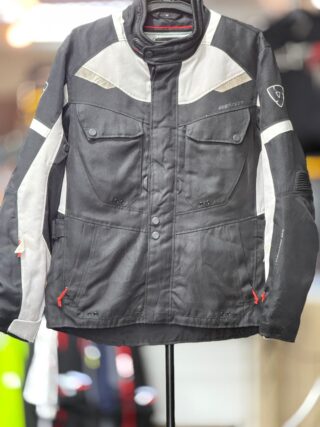 REVIT TOURING RIDING JACKET WITH LEVEL 2 PROTECTION LEVEL 2 SIZE M CHEST 40