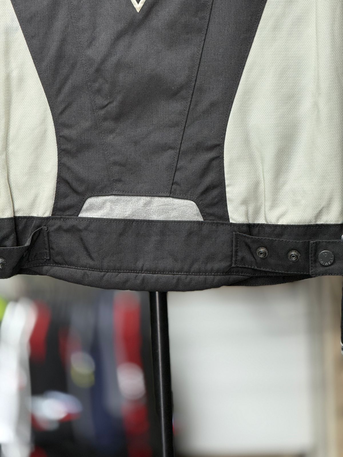 DAINESE RIDING JACKET WITH LEVEL 2 PROTECTION LEVEL 2 SIZE M CHEST 40 - Image 8