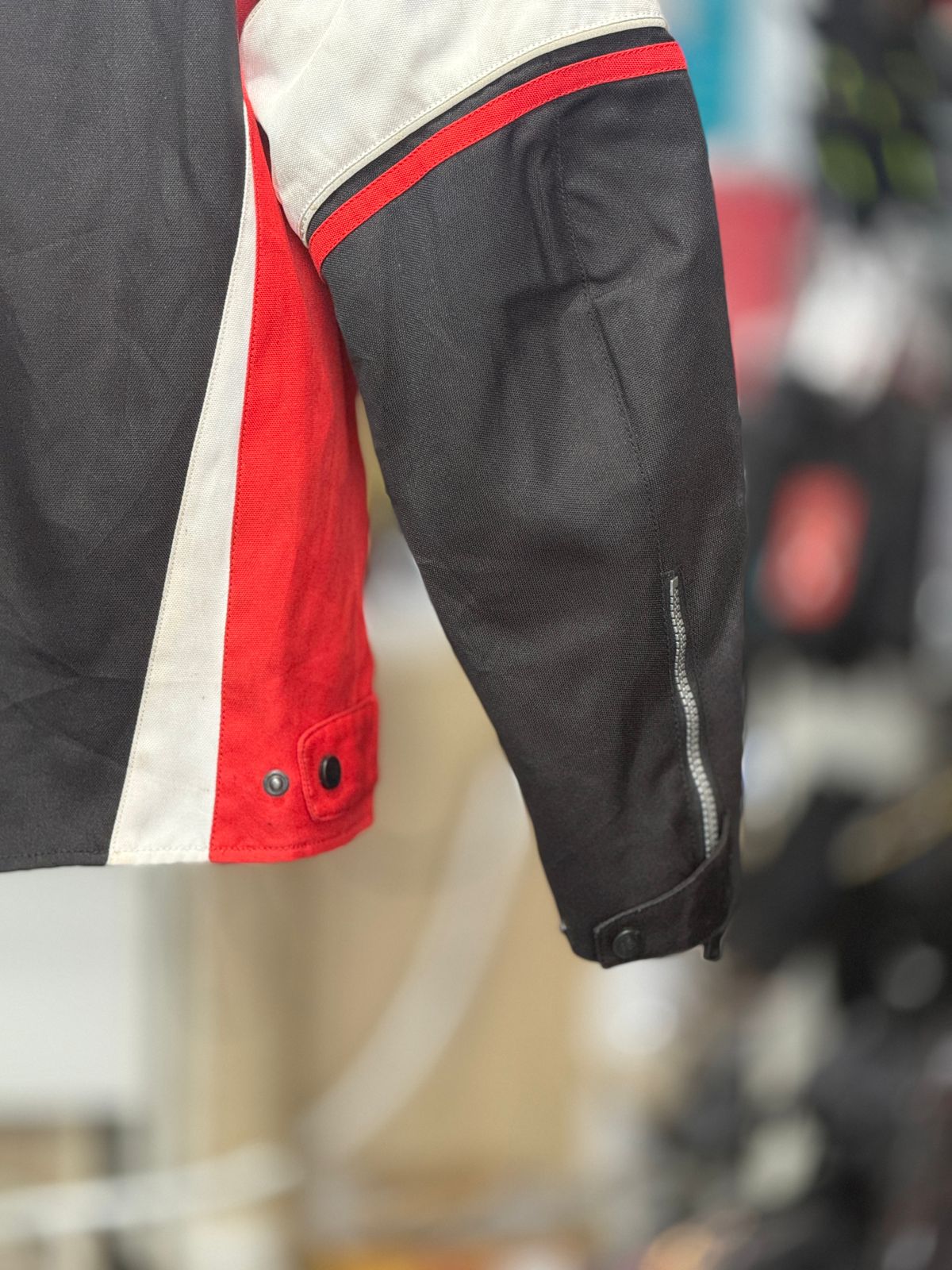 ALPINESTAR RIDING JACKET WITH LEVEL 2 PROTECTION LEVEL 2 SIZE M CHEST 40 - Image 2