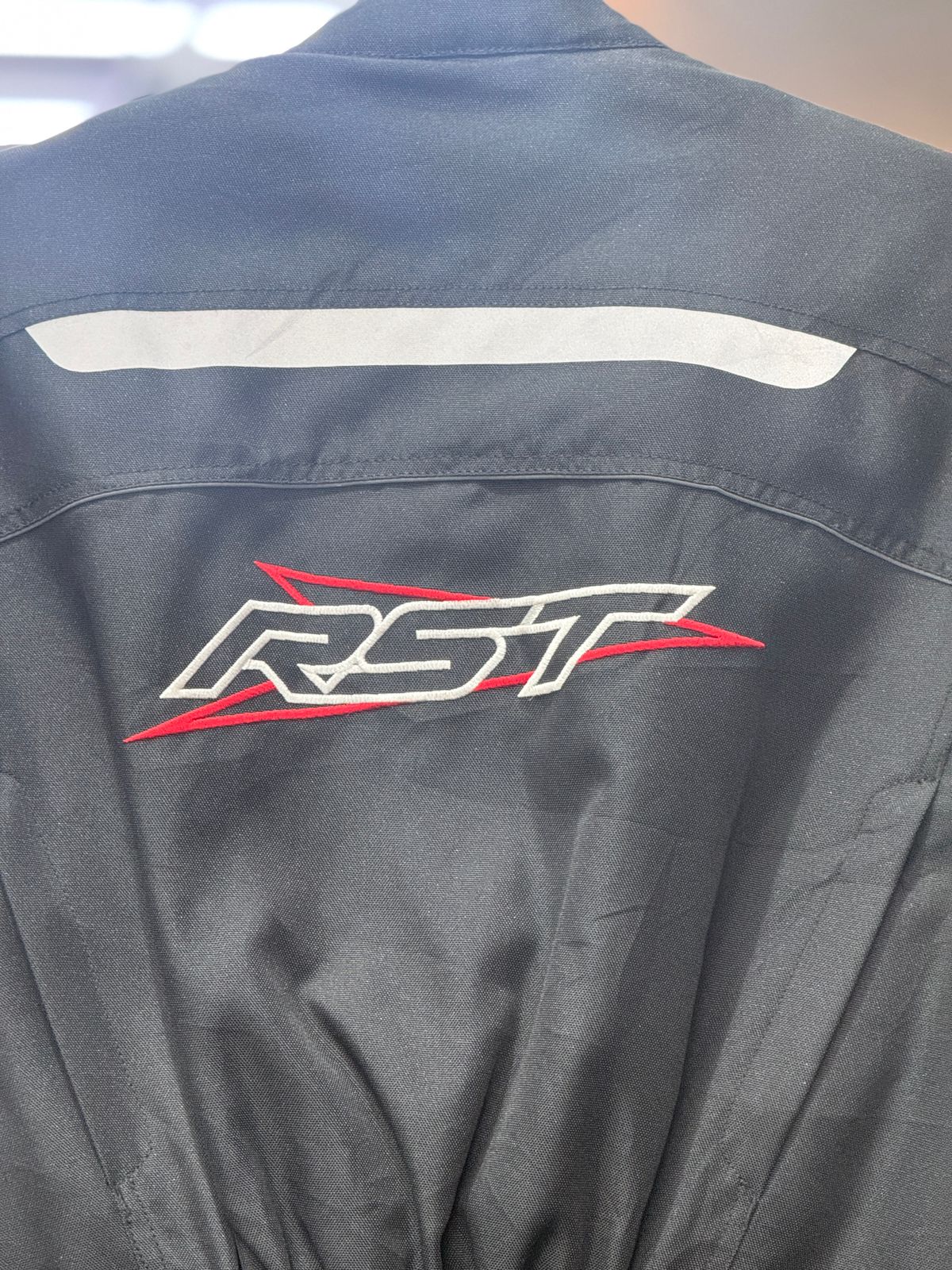 RST TOURING RIDING JACKET WITH LEVEL 2 PROTECTION LEVEL 2 SIZE M CHEST 40 - Image 3