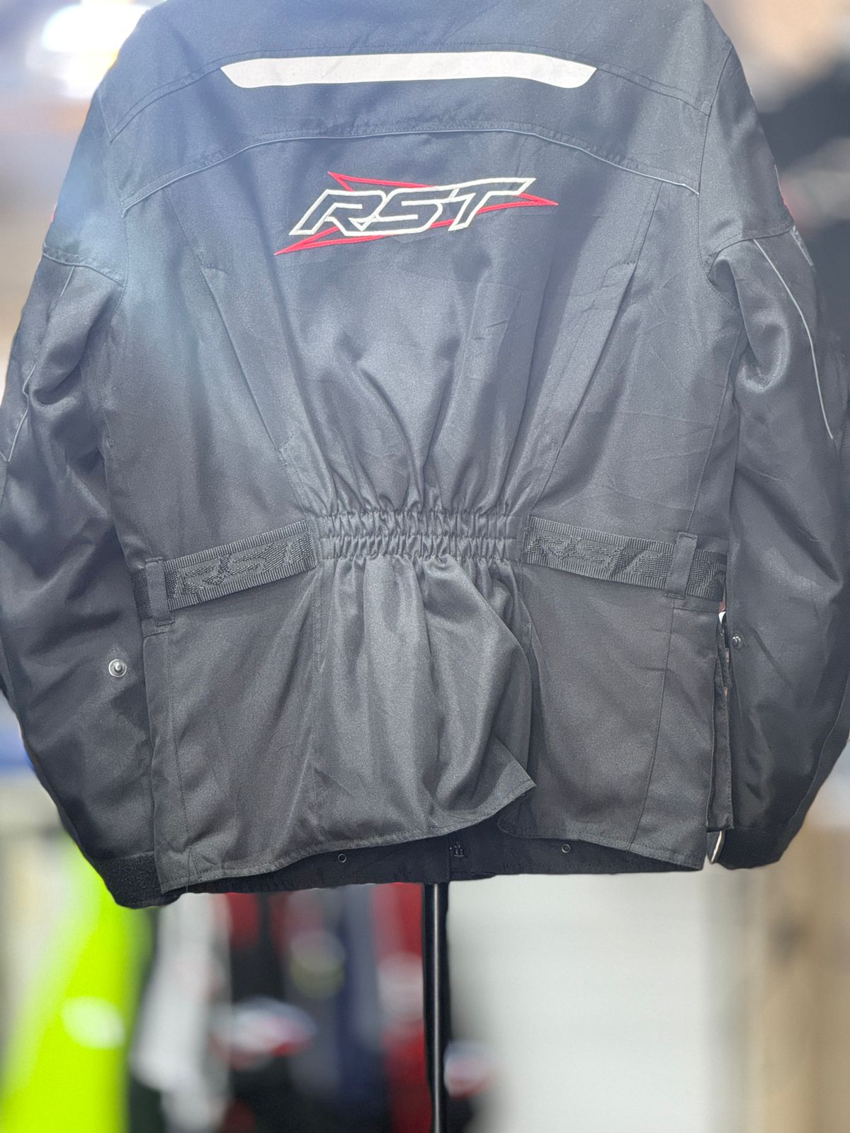 RST TOURING RIDING JACKET WITH LEVEL 2 PROTECTION LEVEL 2 SIZE M CHEST 40 - Image 5