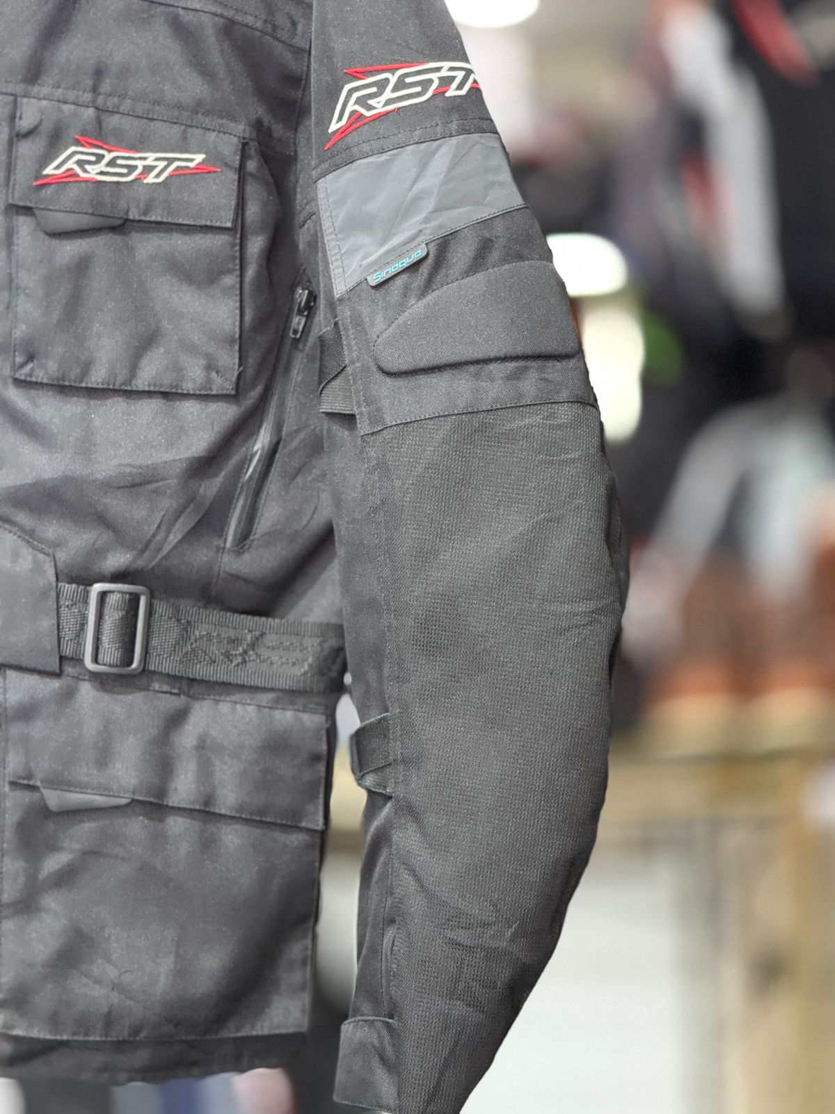 RST TOURING RIDING JACKET WITH LEVEL 2 PROTECTION LEVEL 2 SIZE M CHEST 40 - Image 7