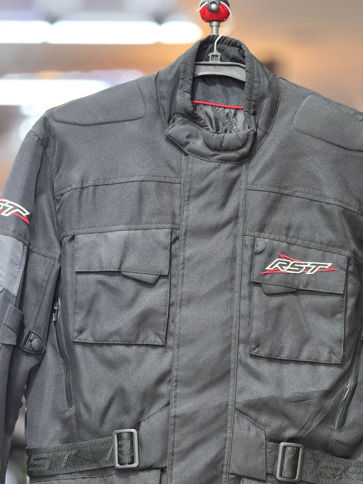 RST TOURING RIDING JACKET WITH LEVEL 2 PROTECTION LEVEL 2 SIZE M CHEST 40 - Image 8