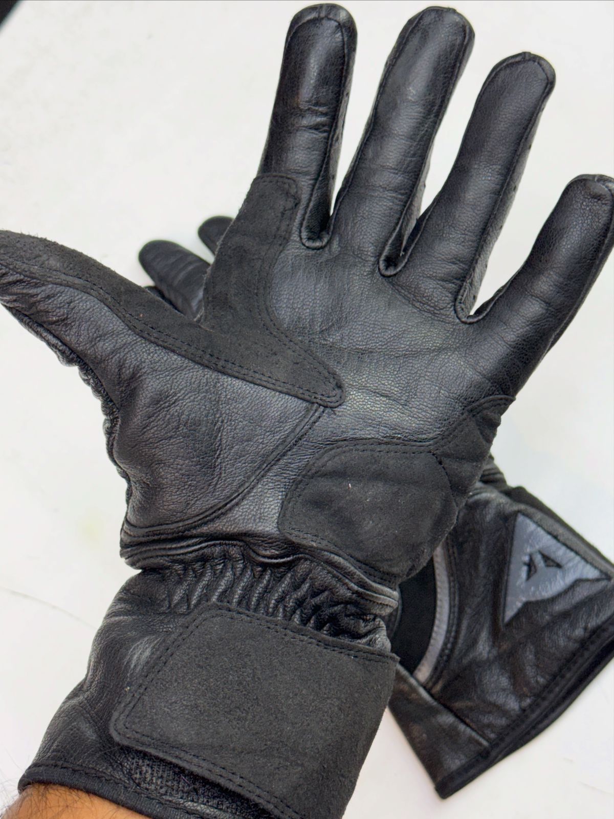 DAINESE LEATHER GLOVES SIZE M - Image 5