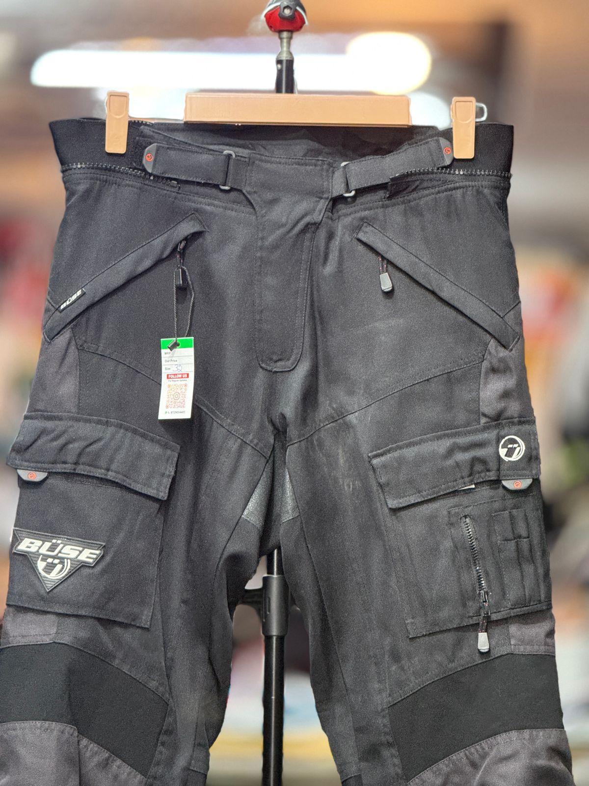 BUSE TOURING RIDING PANT WITH LEVEL 2 PROTECTION LEVEL 2 SIZE 32 WAIST - Image 2
