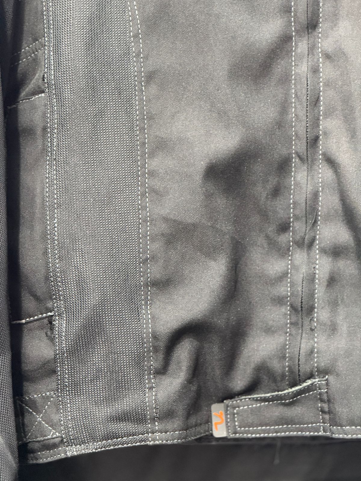TUEREG RIDING JACKET WITH LEVEL 2 PROTECTION LEVEL 2 SIZE XL CHEST 44 - Image 5