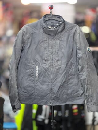 BMW MOTERRAD RIDING JACKET WITH LEVEL 2 PROTECTION LEVEL 2 SIZE XL CHEST 44