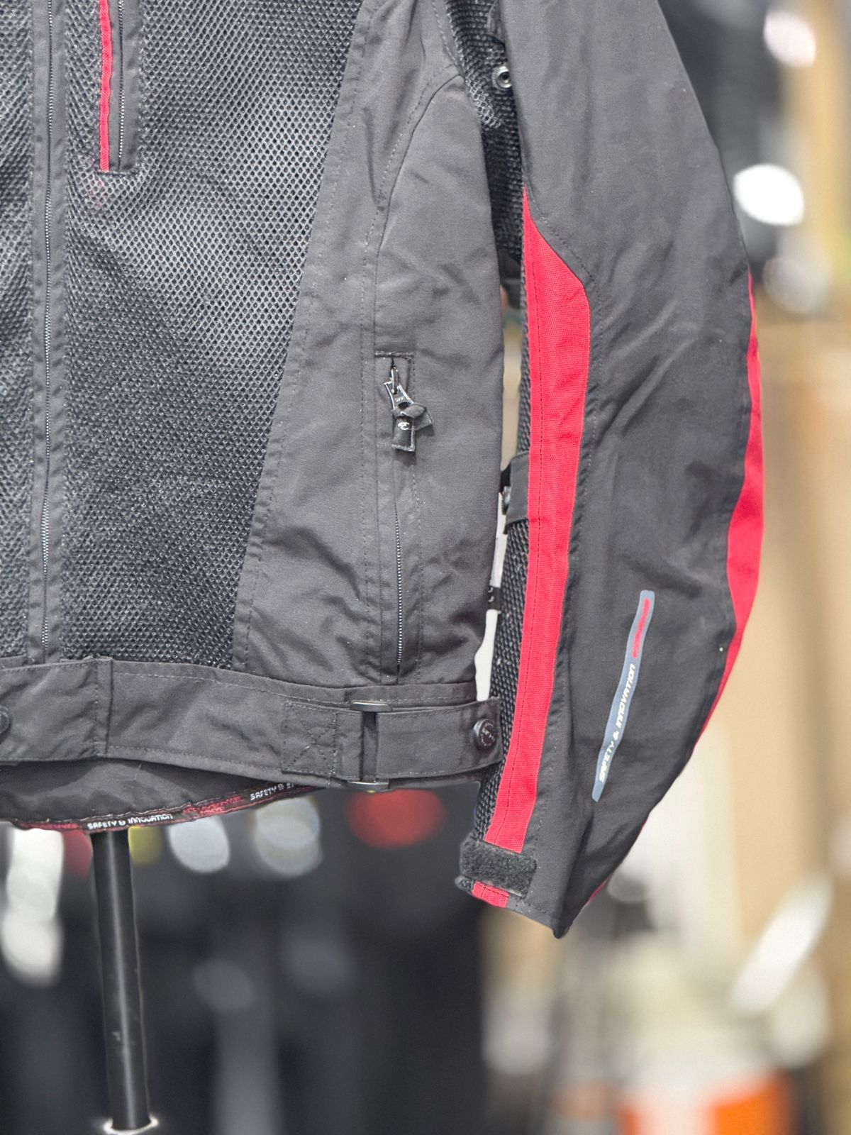 KOMINE MESH RIDING JACKET WITH LEVEL 2 PROTECTION LEVEL 2 SIZE M CHEST 38- 40 - Image 5