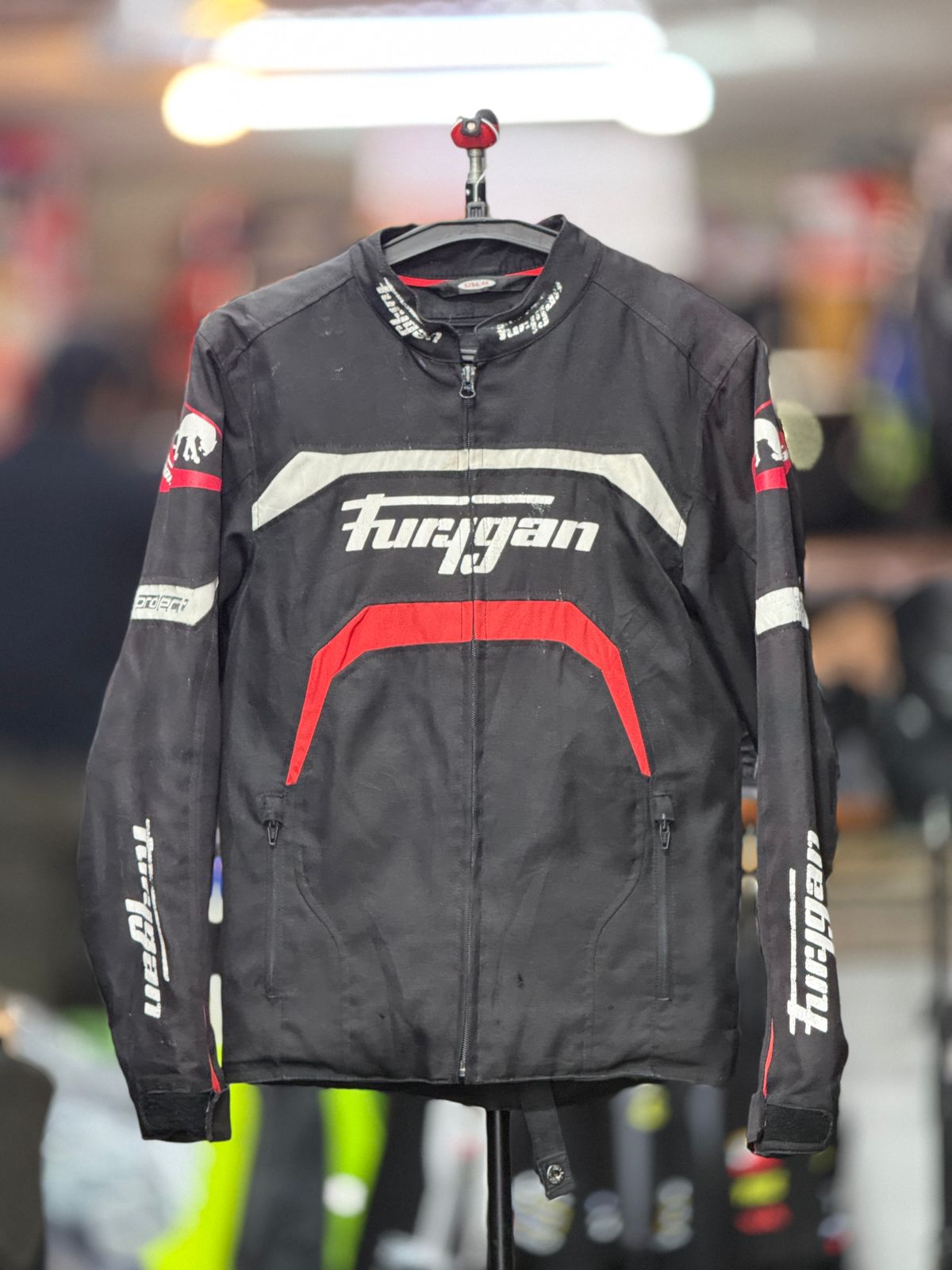 FURYGEN RIDING JACKET WITH LEVEL 2 PROTECTION LEVEL 2 SIZE M CHEST 40