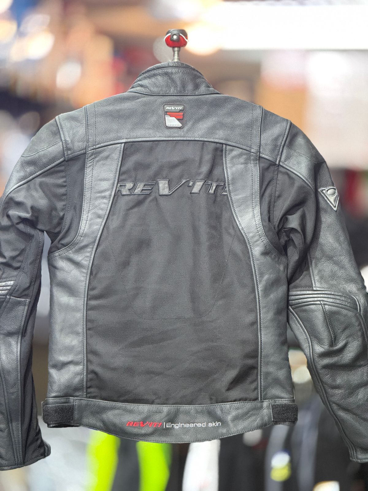 REVIT RIDING JACKET WITH LEVEL 2 PROTECTION LEVEL 2 SIZE M CHEST 38 - Image 5