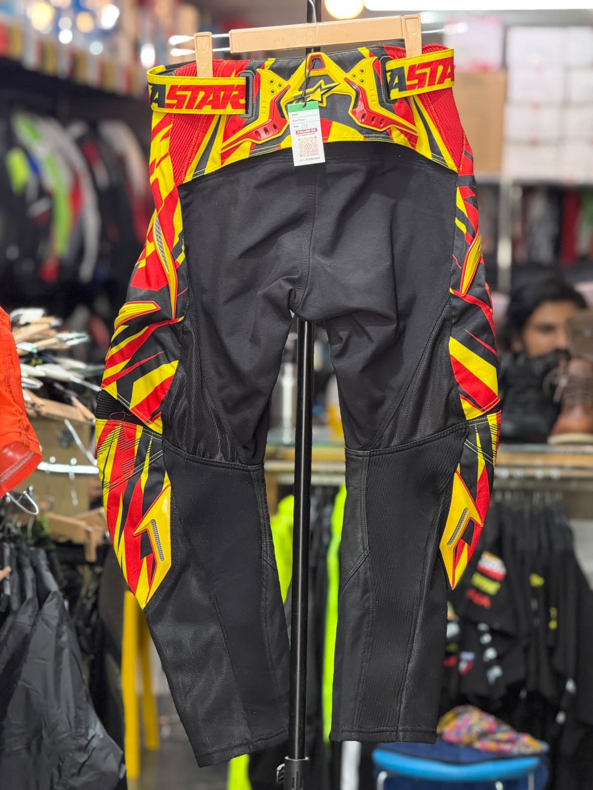 ALPINESTAR MX PANT SIZE 28 WAIST - Image 4