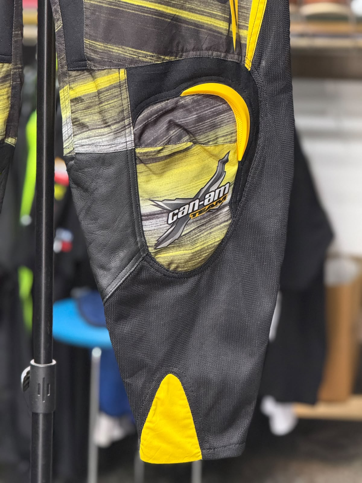 CAN-AM MX PANT SIZE 38 WAIST - Image 4