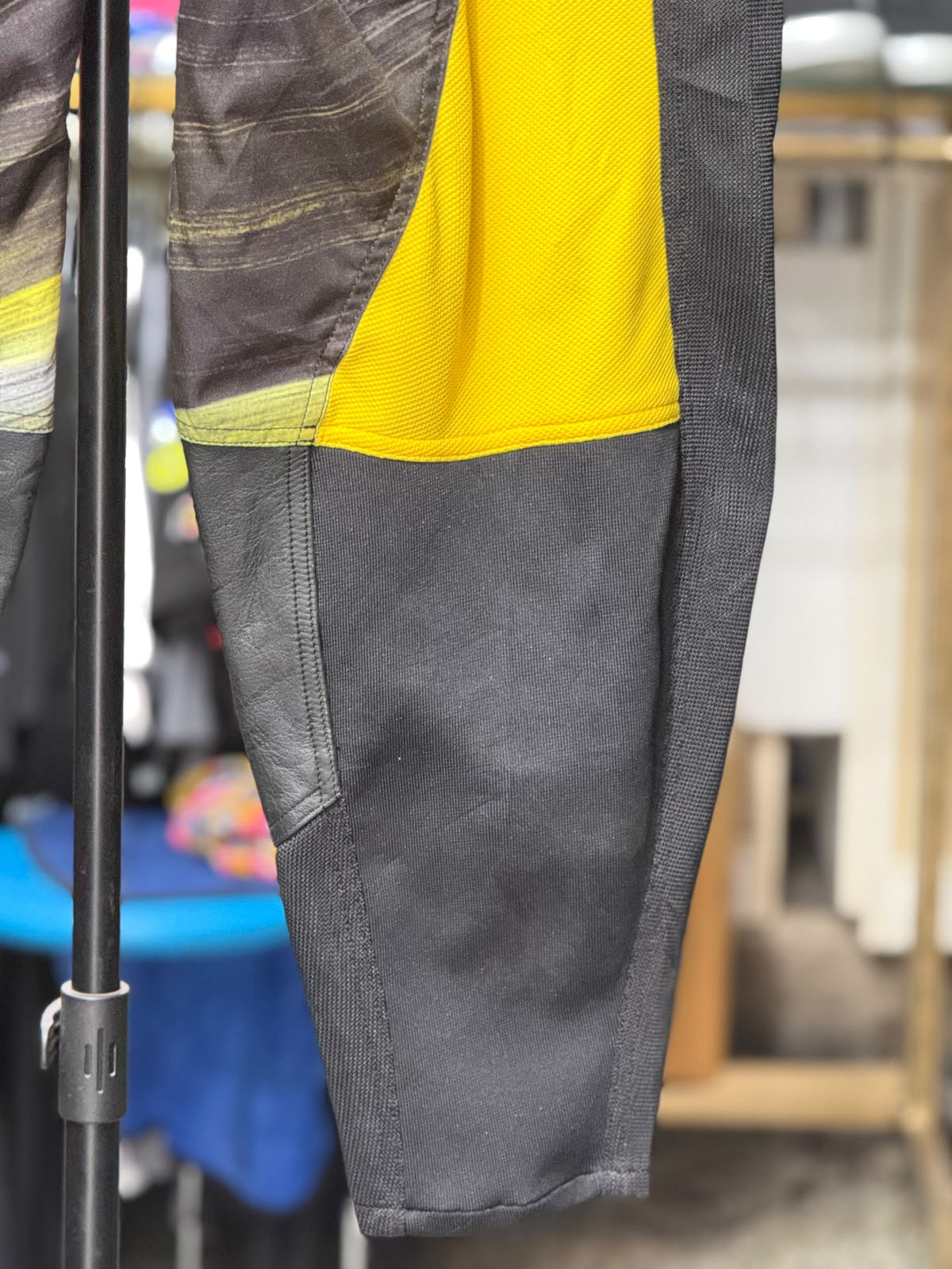 CAN-AM MX PANT SIZE 38 WAIST - Image 7