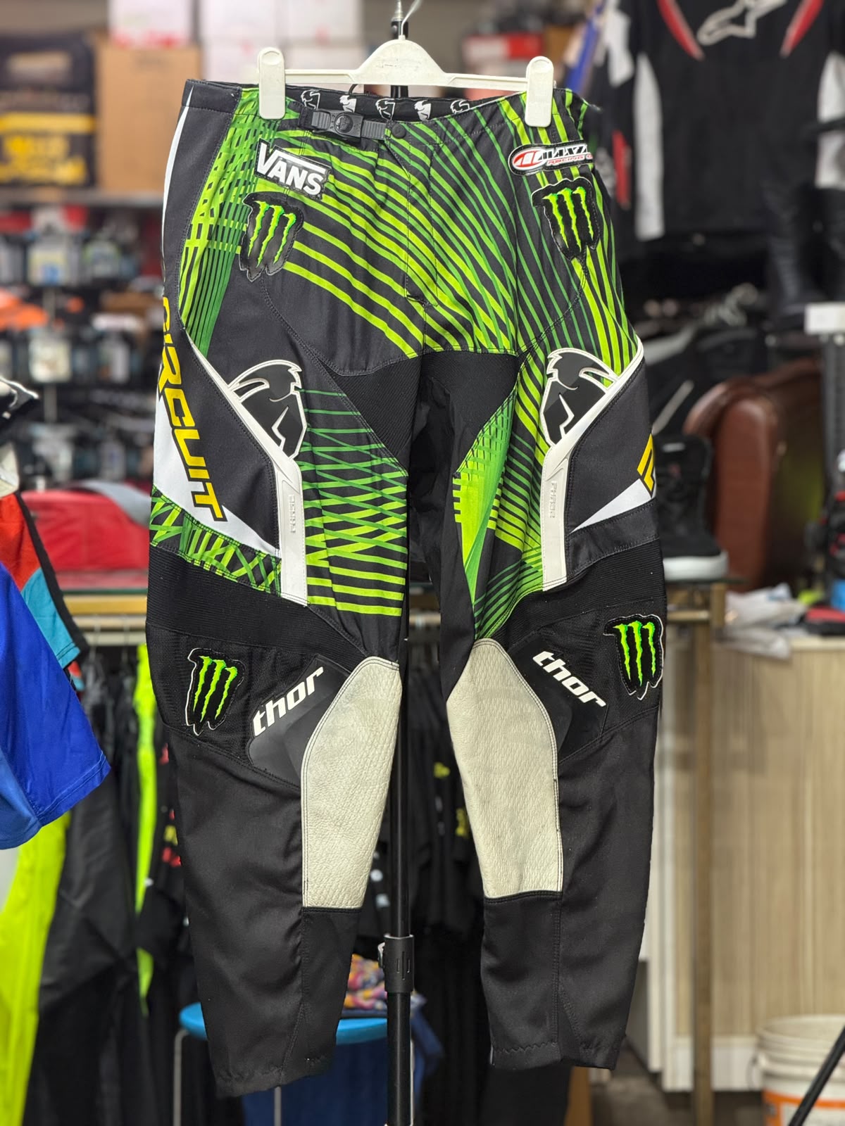 THOR X MONSTER MX PANT SIZE 38 WAIST