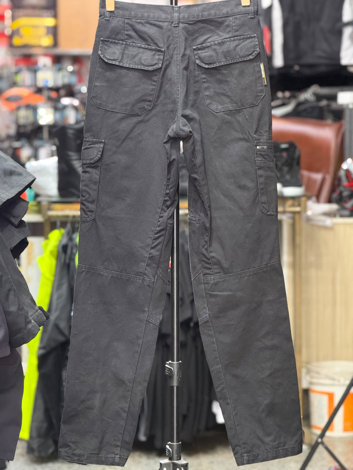 SPIDI RIDING PANT WITH LEVEL 2 PROTECTION SIZE 30 WAIST - Image 4