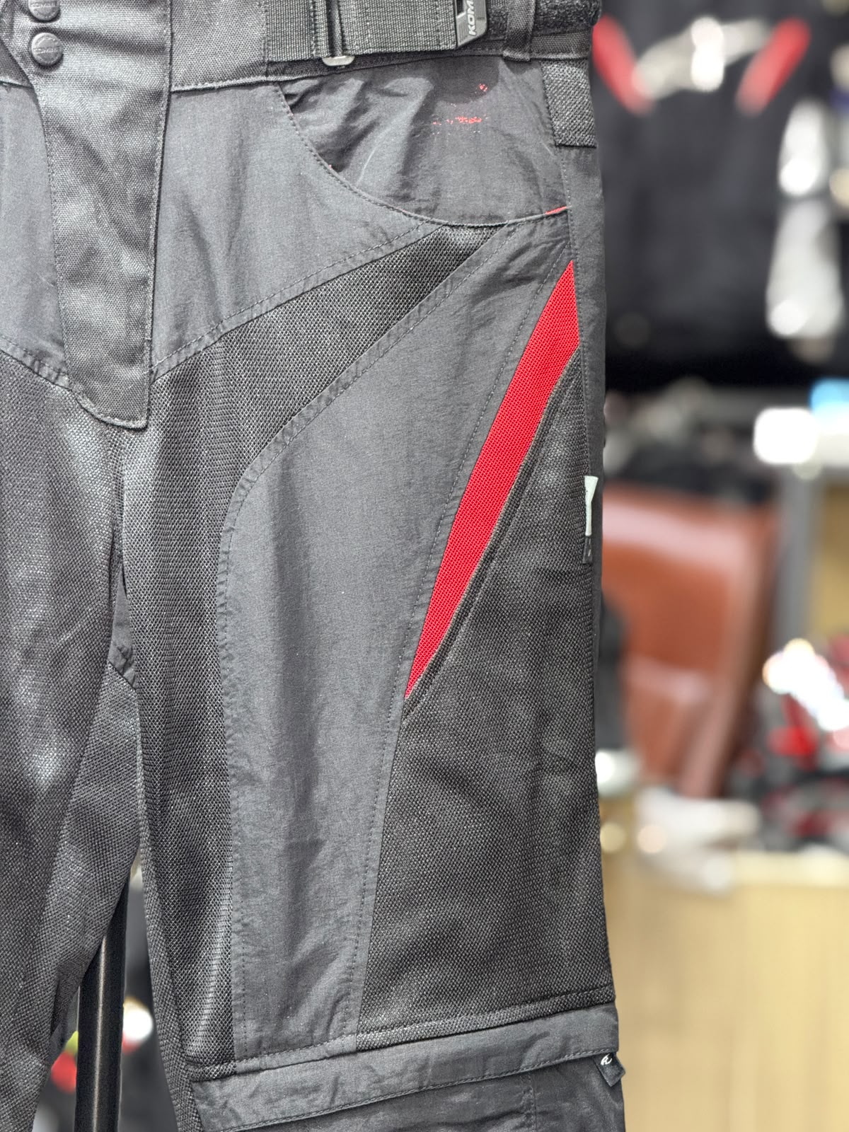 KOMINE RIDING PANT WITH LEVEL 2 PROTECTION SIZE 32 WAIST - Image 4