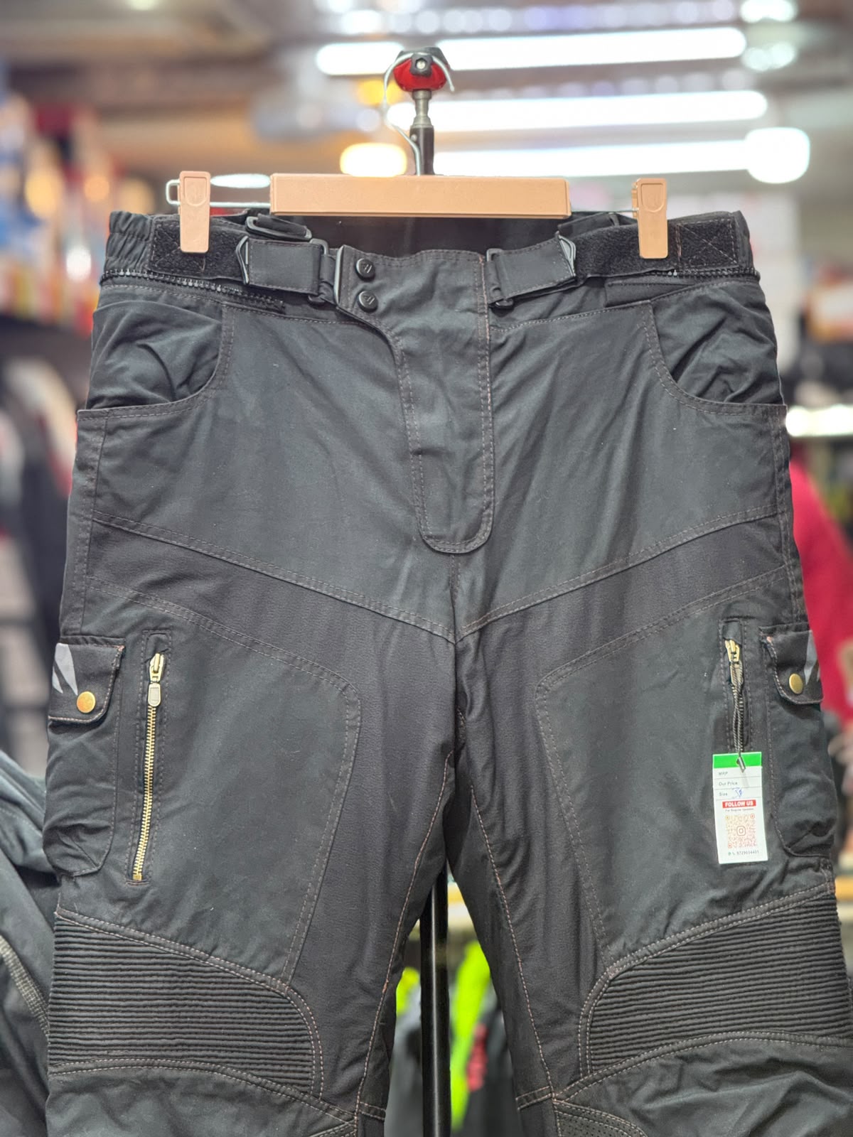 WOLF TOURING RIDING PANT WITH LEVEL 2 PROTECTION SIZE 38 WAIST - Image 2