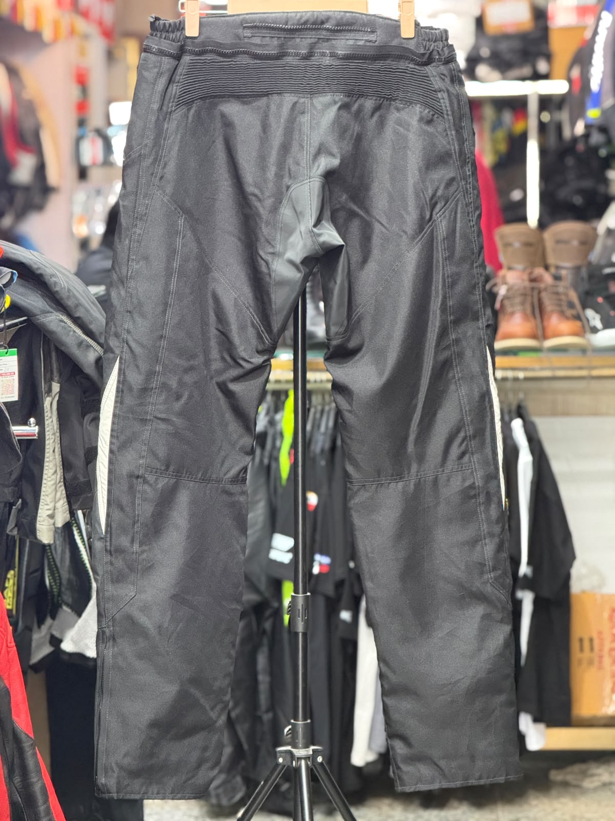 HELD TOURING RIDING PANT WITH LEVEL 2 PROTECTION SIZE 38 WAIST - Image 3
