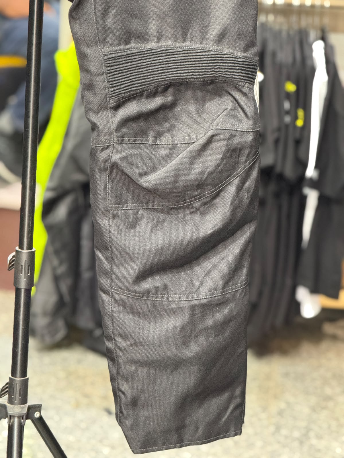 HELD TOURING RIDING PANT WITH LEVEL 2 PROTECTION SIZE 38 WAIST - Image 5