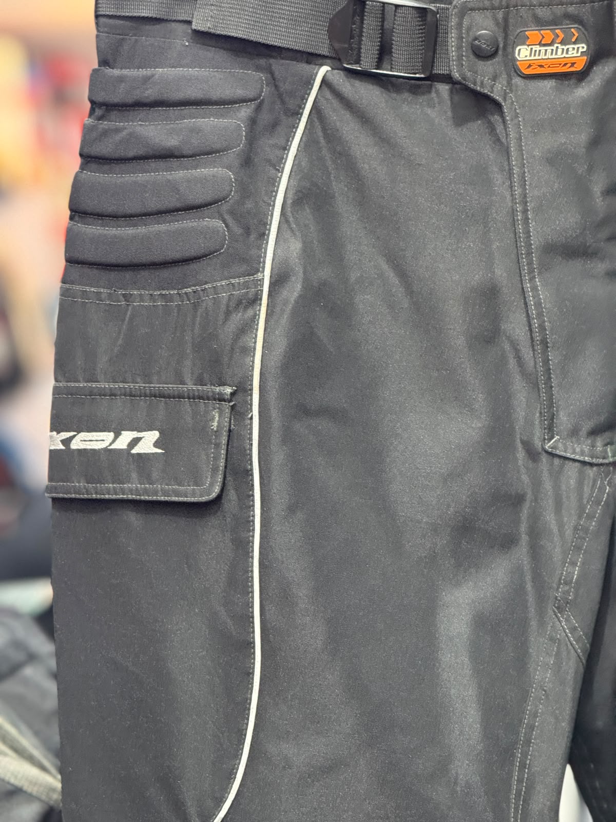 IXON TOURING RIDING PANT WITH LEVEL 2 PROTECTION SIZE 38 WAIST - Image 5