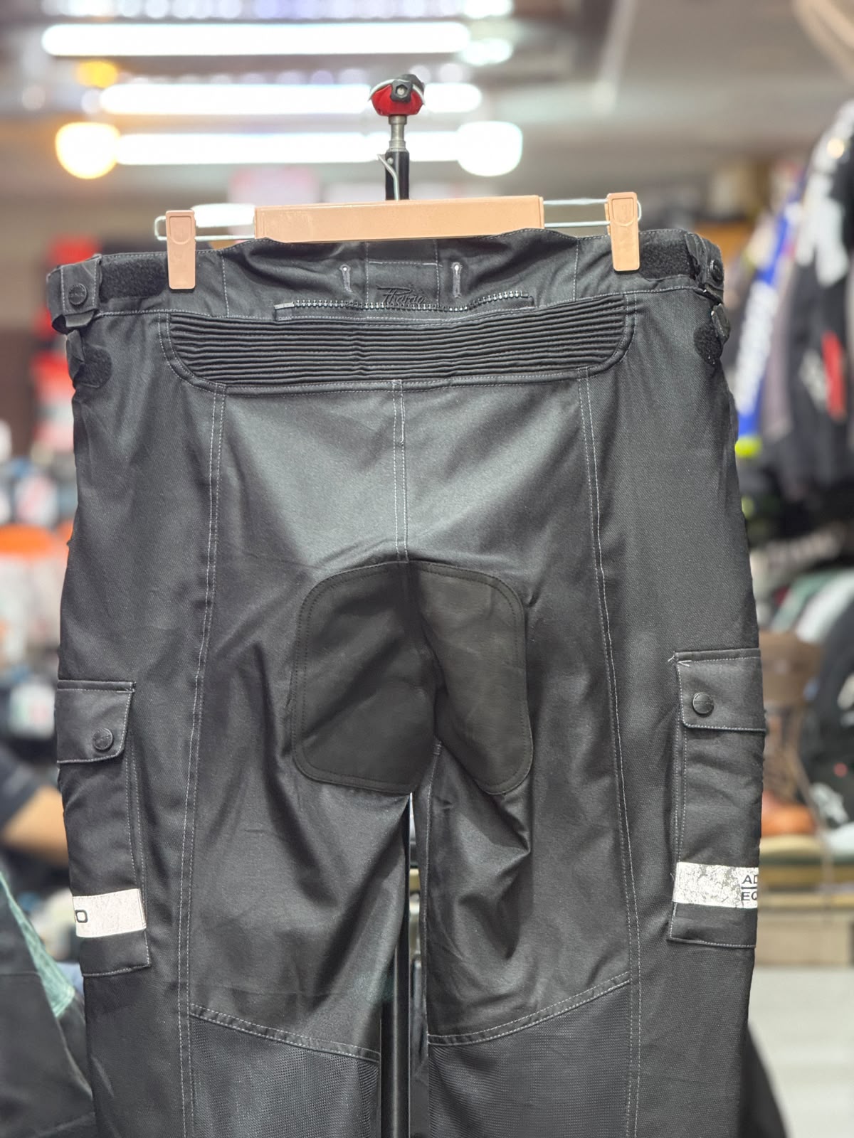 PHARAO TOURING RIDING PANT WITH LEVEL 2 PROTECTION SIZE 38 WAIST - Image 2