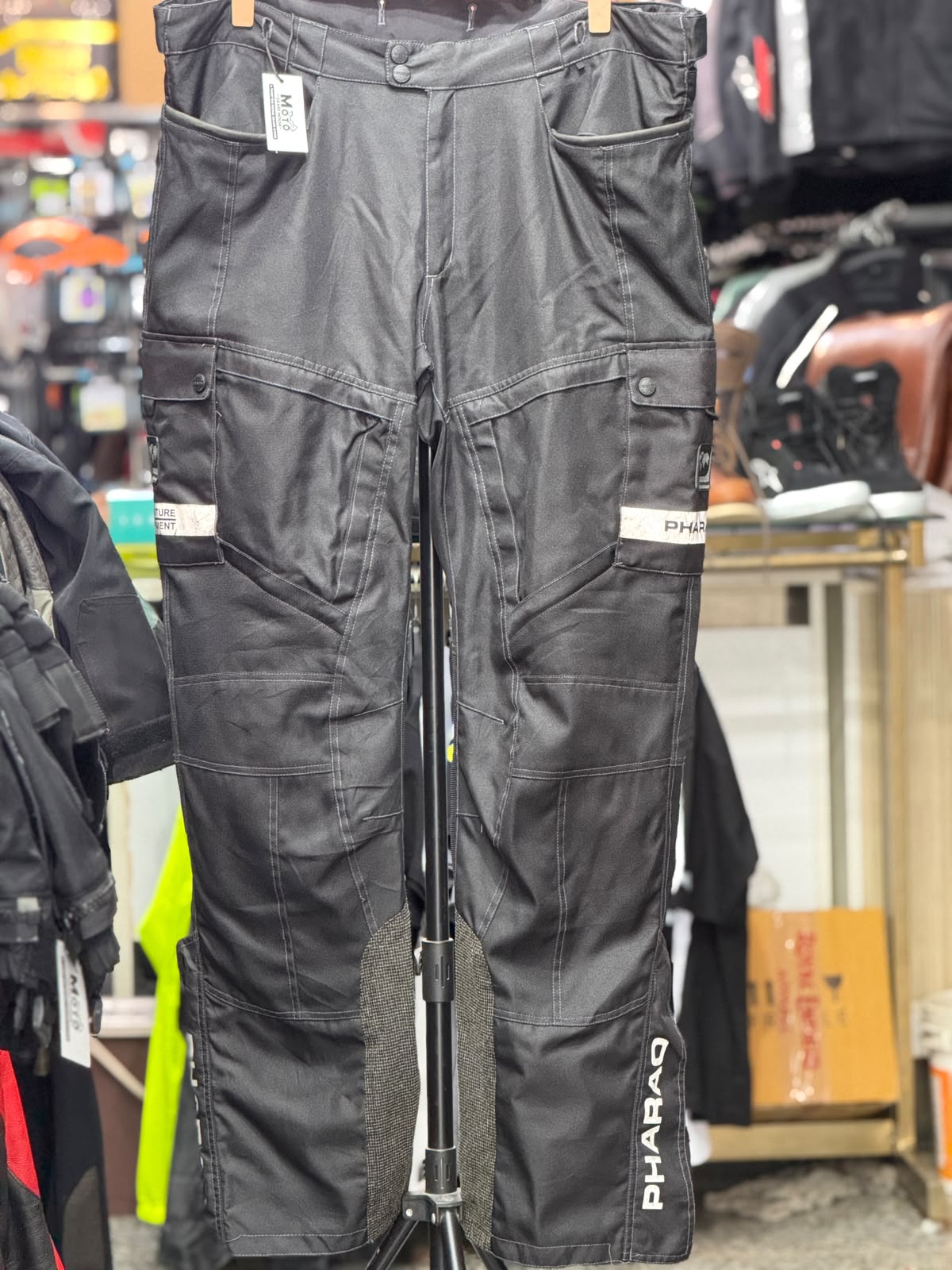 PHARAO TOURING RIDING PANT WITH LEVEL 2 PROTECTION SIZE 38 WAIST