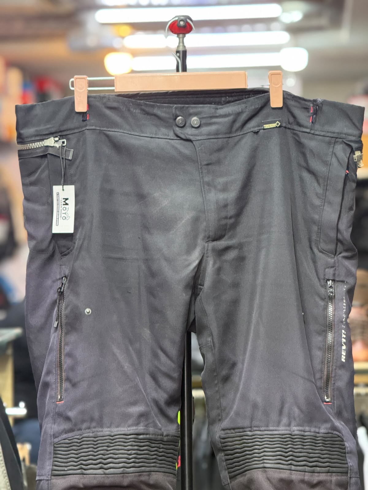 REVIT TOURING RIDING PANT WITH LEVEL 2 PROTECTION SIZE 38 WAIST - Image 7